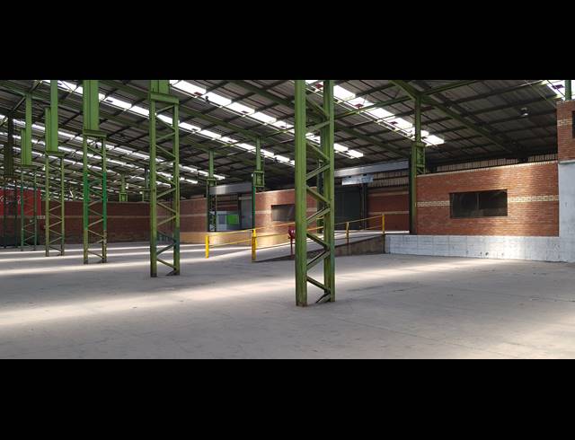 19,096M² FACTORY FOR SALE IN ANDERBOLT